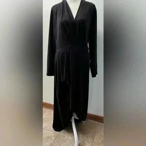 Little Black Dress. Ladies dress. Size: L.